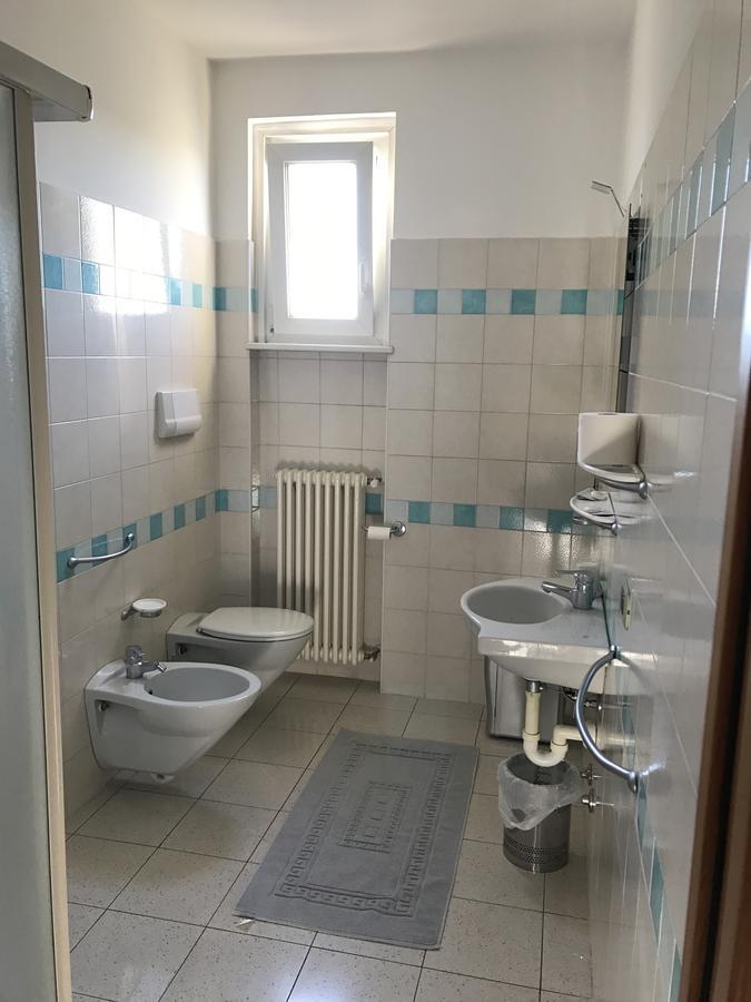 Scanzorosciate Albergo Giardinetto מראה חיצוני תמונה